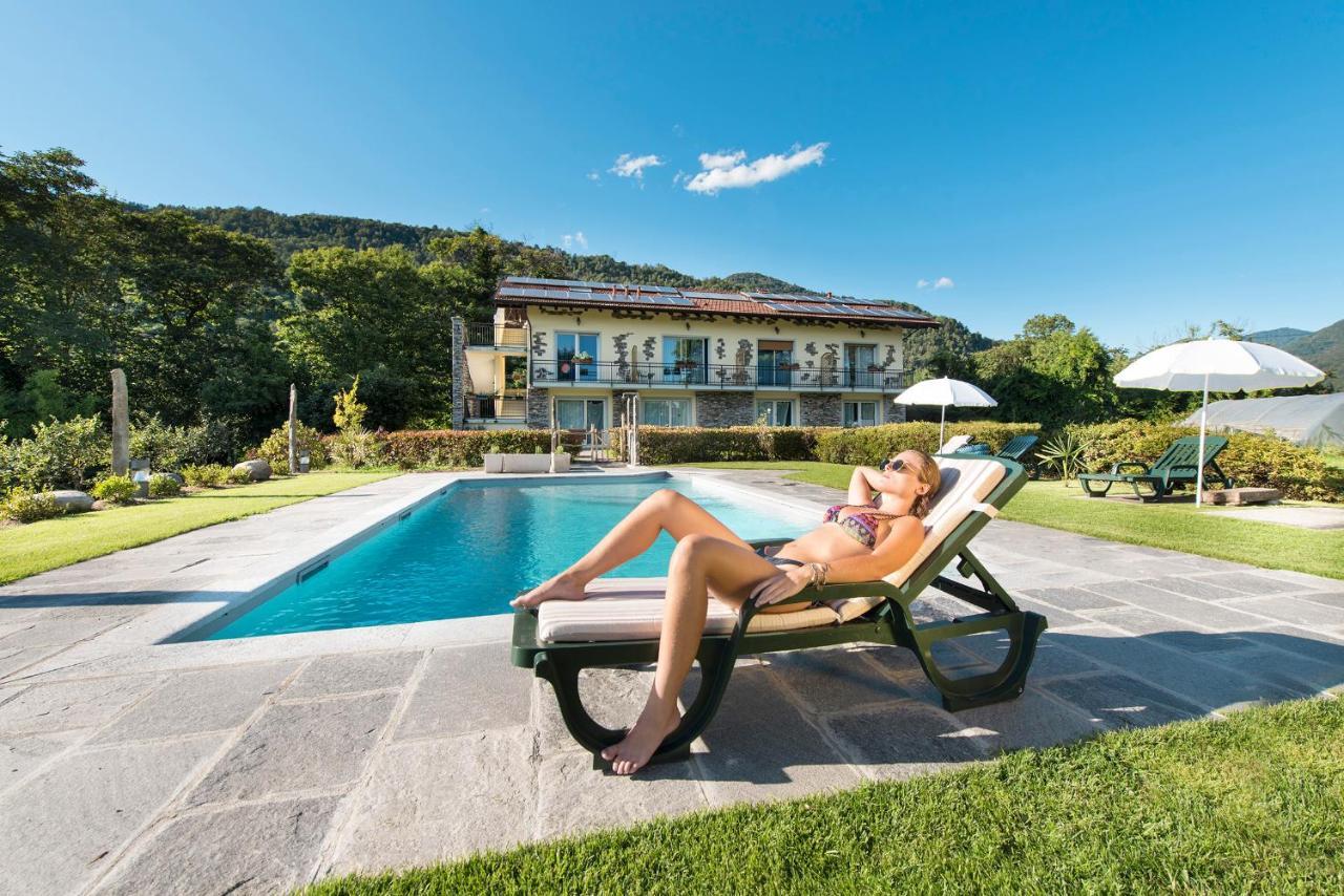 Agriturismo Al Motto Cambiasca ภายนอก รูปภาพ