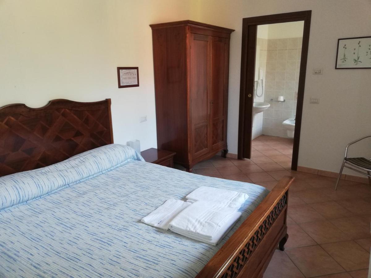 Agriturismo Al Motto Cambiasca ภายนอก รูปภาพ