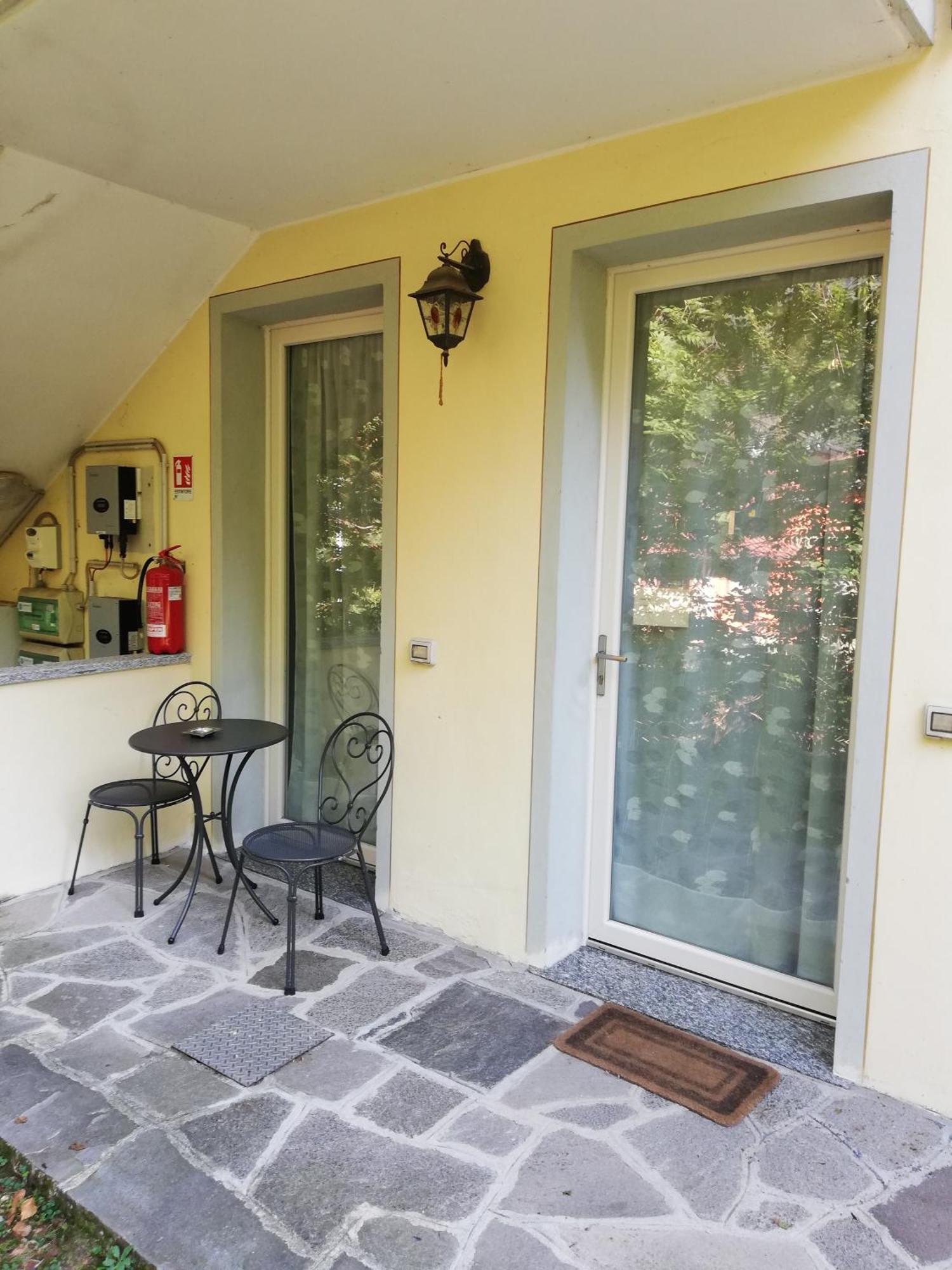 Agriturismo Al Motto Cambiasca ภายนอก รูปภาพ