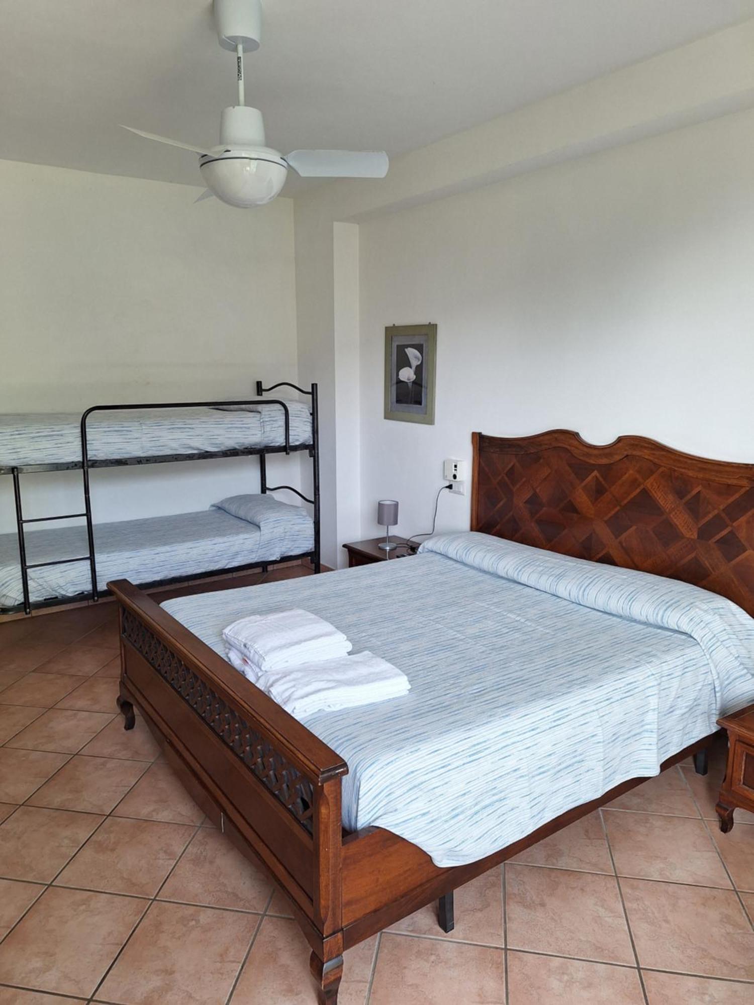 Agriturismo Al Motto Cambiasca ภายนอก รูปภาพ
