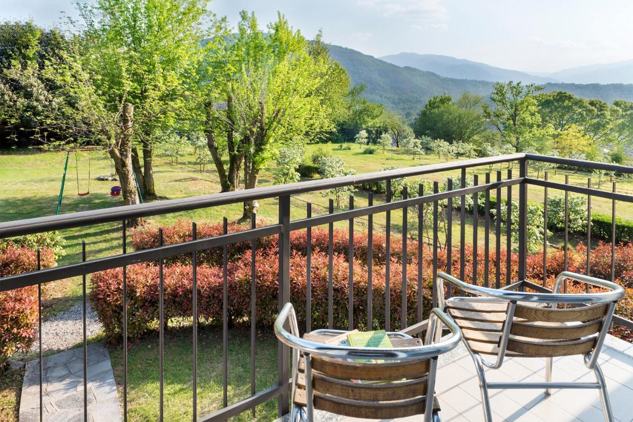Agriturismo Al Motto Cambiasca ภายนอก รูปภาพ