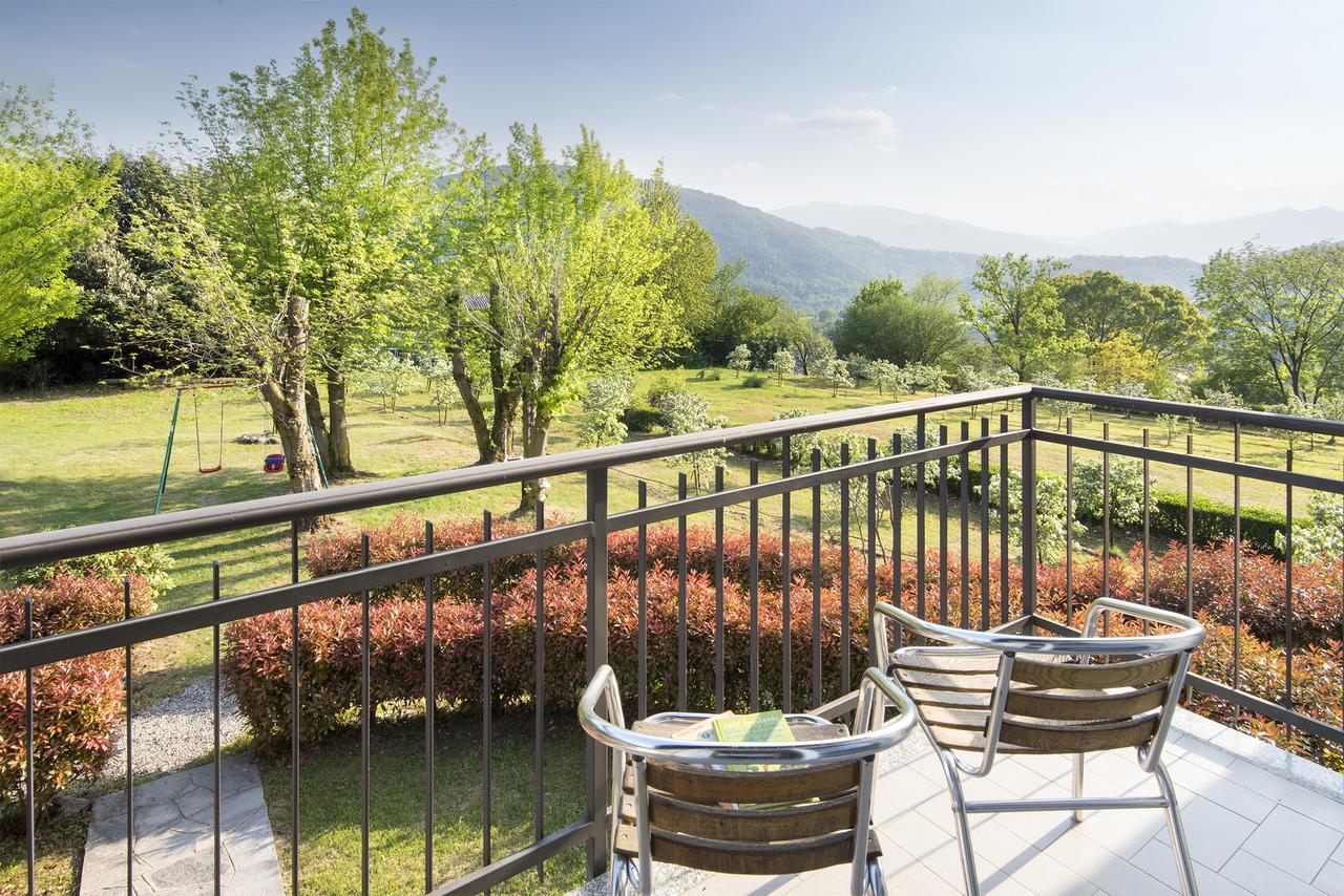 Agriturismo Al Motto Cambiasca ภายนอก รูปภาพ