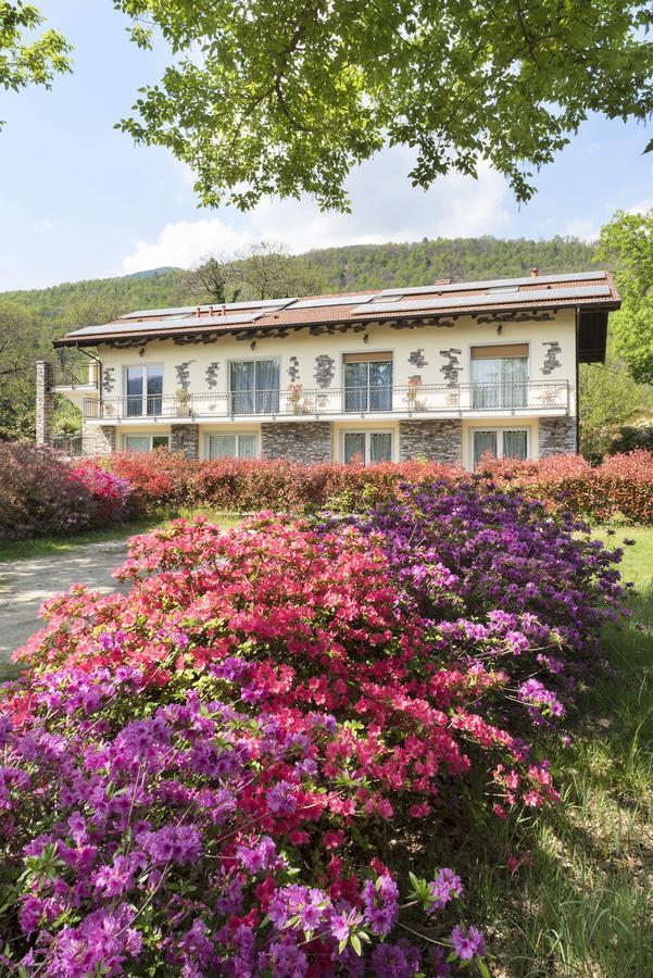 Agriturismo Al Motto Cambiasca ภายนอก รูปภาพ